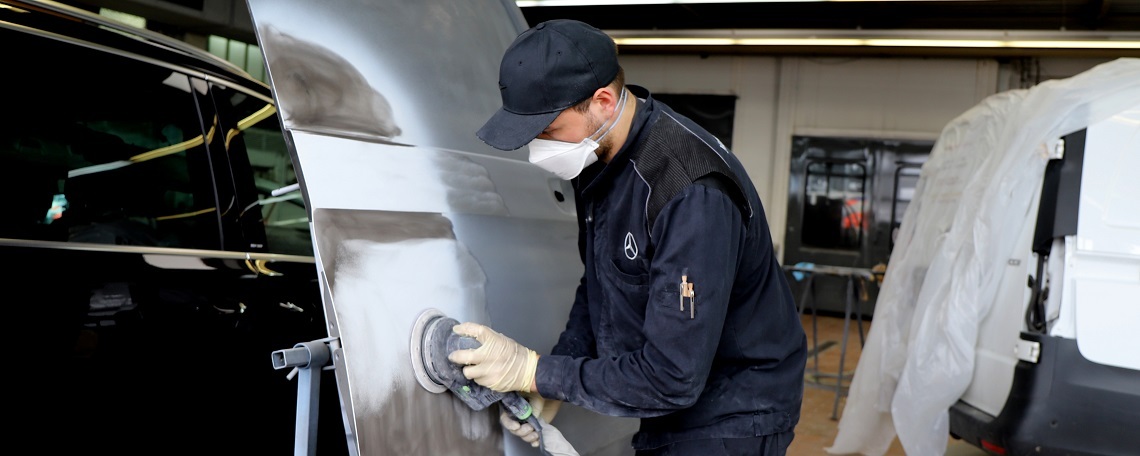 Karosserie- und Fahrzeugbaumechaniker Pkw (m/w/d), 1. Bild